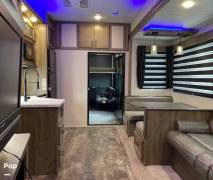 2020 Cherokee Arctic Wolf 315PACK12, $ 41,800