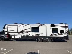 2017 Dutchmen Voltage 3970 Epic Series, $ 72,500
