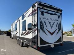2017 Dutchmen Voltage 3970 Epic Series, $ 72,500