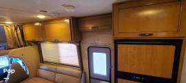 2018 Thor Motor Coach Four Winds 28A, $ 50,000