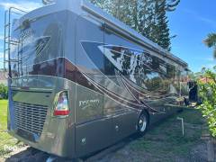 2022 Fleetwood Discovery LXE 40G, $ 209,000