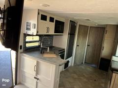 2022 Palomino Puma 32BHQS, $ 34,900