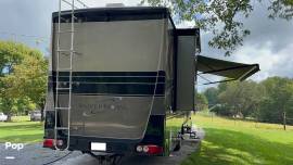 2008 Gulf Stream SuperNova 6400SN- Grand Hotel, $ 87,500