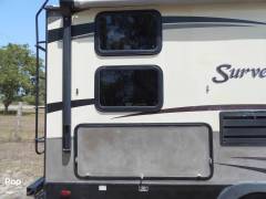 2015 Forest River Surveyor 245BHS, $ 14,900