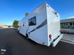 2018 Thor Motor Coach Majestic 28A, $ 33,000