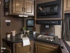 2018 Thor Motor Coach Majestic 28A, $ 33,000