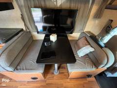 2018 Thor Motor Coach Majestic 28A, $ 33,000