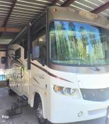 2015 Georgetown 329DS, $ 59,000