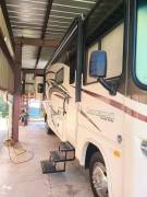2015 Georgetown 329DS, $ 59,000