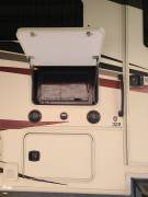 2015 Georgetown 329DS, $ 59,000