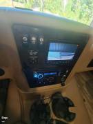 2015 Georgetown 329DS, $ 59,000