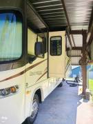 2015 Georgetown 329DS, $ 59,000