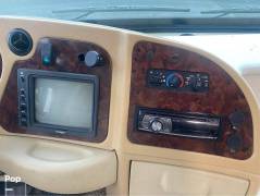 2009 Damon Astoria Pacific 3776, $ 55,000