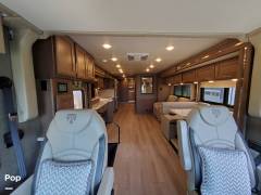 2022 Thor Motor Coach Palazzo 37.5, $ 174,900