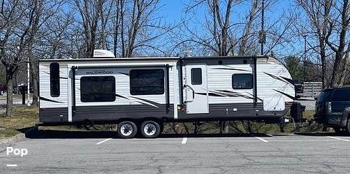 2019 Forest River Wildwood 27RE, $ 24,995