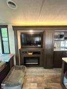 2019 Forest River Wildwood 27RE, $ 24,995