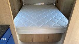 2019 Airstream Flying Cloud 30FB Bunk, $ 94,000