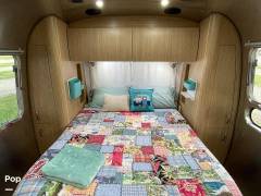 2019 Airstream Flying Cloud 30FB Bunk, $ 94,000