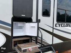 2021 Heartland Cyclone 4006, $ 73,300