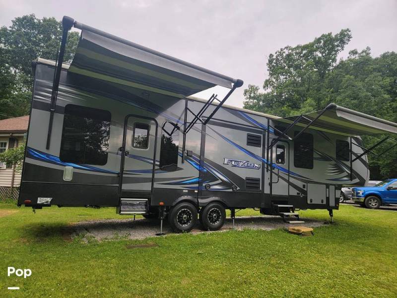 2016 Keystone Fuzion FZ345, $ 66,500