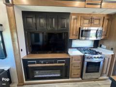 2021 Heartland Bighorn 3870FB, $ 60,000
