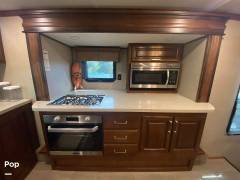 2019 Keystone Alpine 3800FK, $ 49,000