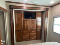 2019 Keystone Alpine 3800FK, $ 49,000