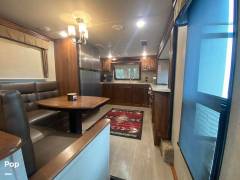 2019 Keystone Alpine 3800FK, $ 49,000