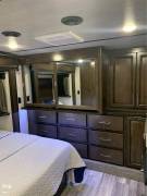 2021 Dutchmen Yukon 320RL, $ 39,995