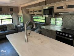 2020 Coachmen Freedom Express 324RLDSLE, $ 40,900
