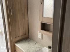 2020 Coachmen Freedom Express 324RLDSLE, $ 40,900