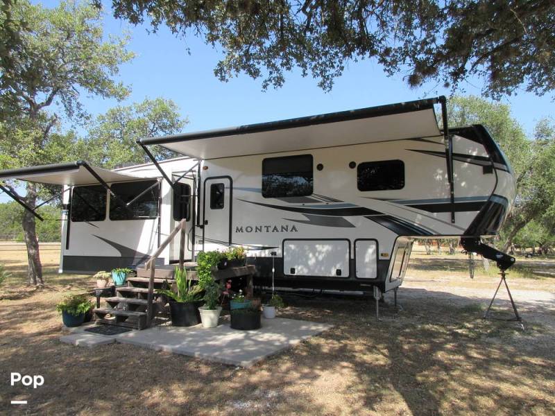 2021 Keystone Montana 3231CK, $ 55,284