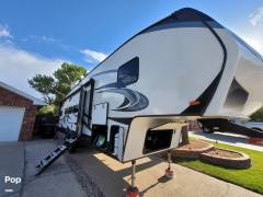 2021 Forest River Reflection 28BH, $ 55,500