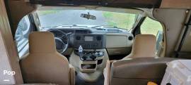 2017 Forest River Sunseeker 3250DSLE, $ 47,000