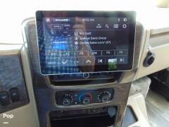 2022 Thor Motor Coach Hurricane 29M, $ 100,000