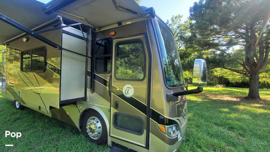 2011 Tiffin Allegro Breeze 32 BR, $ 65,000