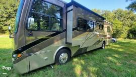 2011 Tiffin Allegro Breeze 32 BR, $ 65,000