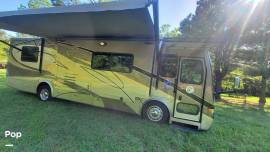 2011 Tiffin Allegro Breeze 32 BR, $ 65,000