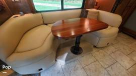 2011 Tiffin Allegro Breeze 32 BR, $ 65,000