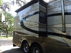 2008 Fleetwood American Tradition 42F, $ 103,999