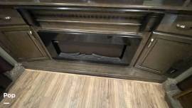 2017 Grand Design Solitude 374TH, $ 41,900