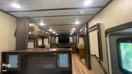2017 Grand Design Solitude 374TH, $ 41,900