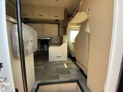 2022 Thor Motor Coach Chateau 22B, $ 60,000