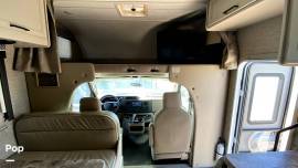 2022 Thor Motor Coach Chateau 22B, $ 60,000