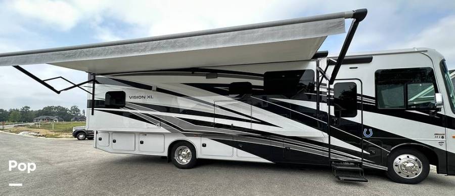 2023 Entegra Vision XL 34G, $ 149,900