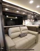 2023 Entegra Vision XL 34G, $ 149,900