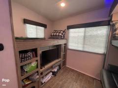 2022 Cherokee Arctic Wolf 321BH, $ 49,400