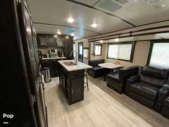 2020 Coachmen Spirit 3373RL, $ 33,000