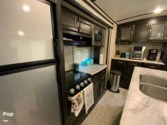2020 Coachmen Spirit 3373RL, $ 33,000