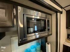 2020 Coachmen Spirit 3373RL, $ 33,000